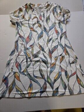 White Maxi Dress with Multicolor Leaf Print